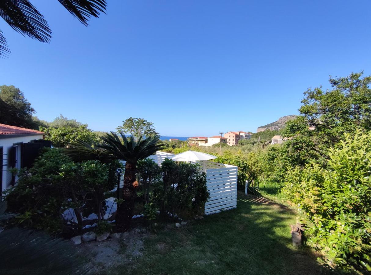 Villa Martino Apartments Cefalu Exterior photo
